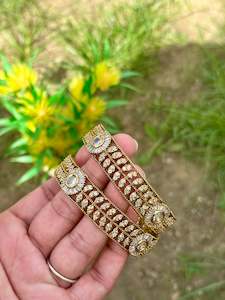 C Golden Colour Jewellery Options: American kangan (set of 2) B7