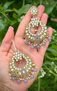 Grey earnings with tikka set in mirror ( high quality )