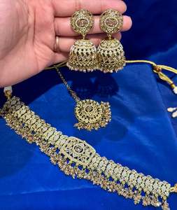 Necklace set with earrings and tikka in polki, Colour: Golden, Code: 114