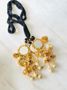 Hair Accessories: Golden coloured paranda, ( Code: P29 )