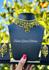 Traditional Jewellery %E0%A8%AA%E0%A9%B0%E0%A8%9C%E0%A8%BE%E0%A8%AC%E0%A9%80 %E0%A8%97%E0%A8%B9%E0%A8%BF%E0%A8%A3%E0%A9%87: Parrot Green Pipal Patti Necklace set in Traditional Jewellery