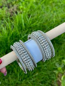 Silver colour kangan’s / bangles set in polki ( Rajwadi style )