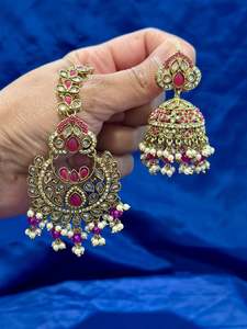 Earrings Collection: Earrings with tikka in polki, Colour: Pink, Code: 093