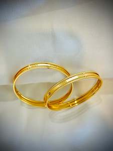 Bangles: Gold Look Bangles set of 2 - ( Code: 45 )