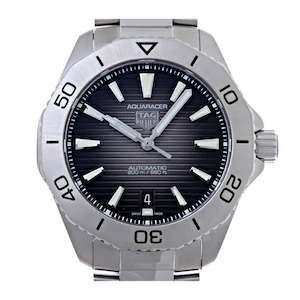 Tag Heuer: Tag Heuer Aquaracer Professional 200, 40mm, Automatic, WEP2110.BA0627 (Off-shore item)