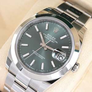 Rolex Datejust, 41mm, Automatic, 126300 (Off-shore item)