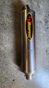 Akrapovič Titanium Slip-On Muffler for Kawasaki ZX7R – With Carbon Mount