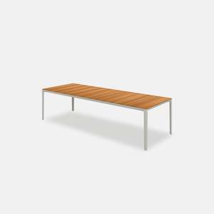 Bensen: Outdoor Able | Dining Table