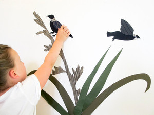 Products: Tuis in the Flax bush [M] tinch-html5