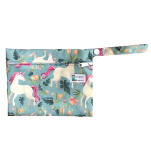 Unicorns (small wet bag)