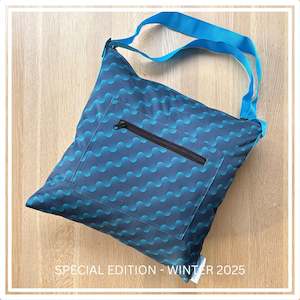 Special Edition - Illusion 'The Square' (crossbody wet bag)