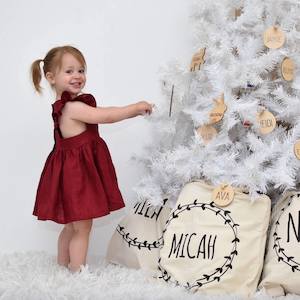 All: Medium - Black Wreath Santa Sack