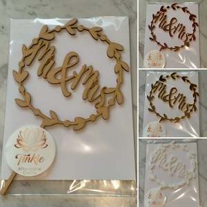 Wedding Collection: Mr&Mrs Wreath cake topper