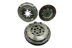 Clutch Parts: CLUTCH COVER NISSAN PULSAR 750536N