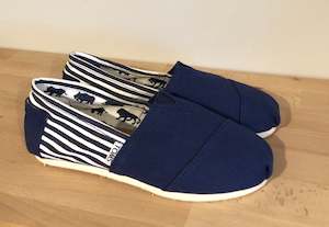 Shoes: Toms canvas flats navy stripe