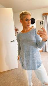 Today S Specials: Curve hem back detail knit- blue