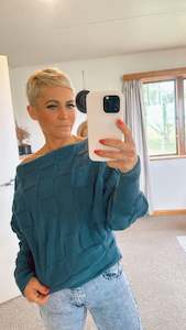 Sale Stuff: Weave knit batwing sleeve jumper