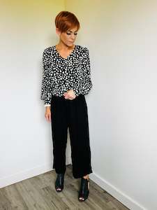 20 Tops: Animal print waistband top