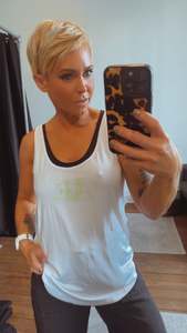 Tops: Refuge AVE micro stud lime tank