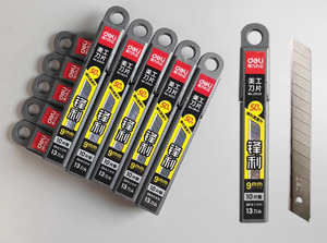 DELI 9mm 60 degree Snap off Blades - 50 pieces - Tint Guys