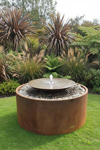 Garden Features: The Super Estella Corten Water Feature