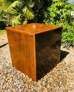 Garden Features: Eglinton Water Feature 600