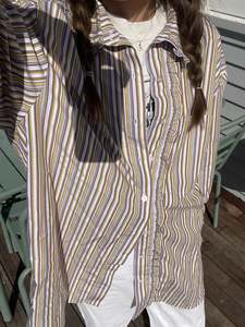 Mum: Womens Ruffle Shirts