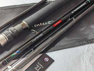 Transcendence: Transcendence Currents82 98S+ Shore Jigging Travel Rod