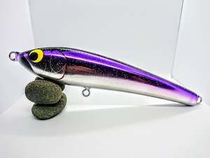 Woodream: Woodream Akiya 200F Topwater Stickbait Purple Silver