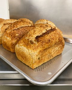 Products: seedy sandwich sourdough - Tironui Sourdough
