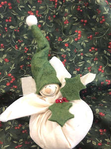 Christmas: Elf in a Pudding