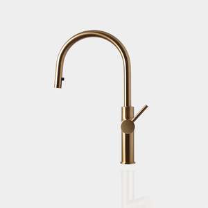 brass: Essentials Lite Gooseneck Pull Out Kitchen Mixer Tap