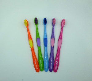 Piksters Curvie - Childs Toothbrush Titirangi Smiles