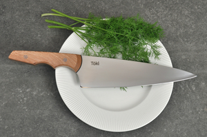 Neu Chefs 215 – Rewarewa and Black G10 with custom etch