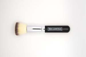 Makeup Tools: TK's Deluxe Flat Bronzer