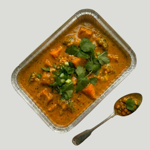 All: Vegan Vegetable & Lentil Curry Family Meal