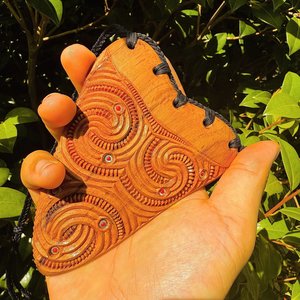 Products: Hei Niho Arawa - Te Moana Nui a Kiwa - TOI NIKORIMA
