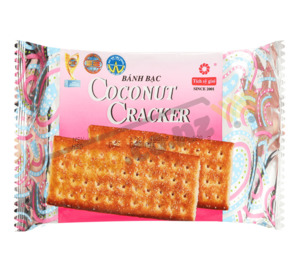 Products: Coconut square silver cake, 180g pack