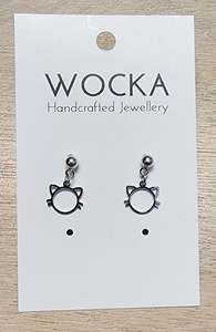 Kitten Studs