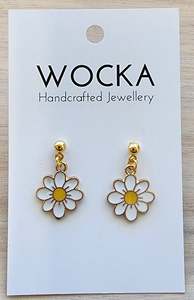 Jewellery: Daisy Earrings