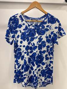 Linen knit tee - Blue Floral
