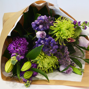 51 75: Classic Mauve