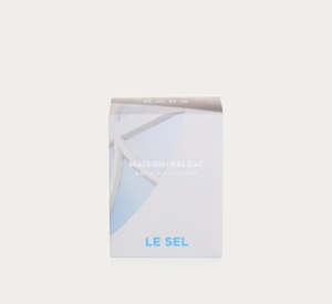 Maison Balzac: Le Sel Candle