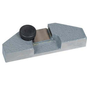 Vernier Calipers: Mitutoyo Vernier Caliper 75mm x 26.5mm