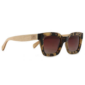 Sunglasses: SOEK. | ZAHRA Opal Tort l Brown Polarised Lens l White Maple