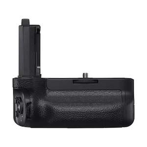 Sony: Sony VG-C4EM Vertical Grip for a7R IV, a7S III, and a9 II