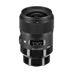 Sigma: Sigma 35mm f 1.4 DG HSM Art lens (Sony E)