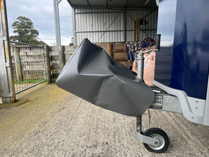 Products: Ifor Williams/Long hydraulic trailer coupling cover Topline Equestrian