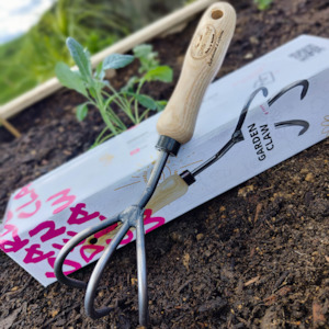 Garden Tools: DeWit Garden Claw Cultivator