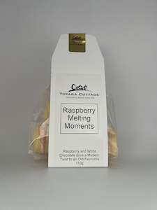 Sweet Biscuits and more: Raspberry Melting Moments